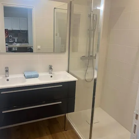 Agreable T3 Au Port De Riberou 1er Etage * Saujon